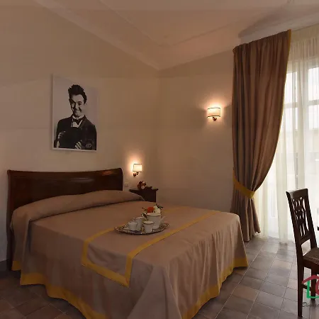 Dimora Conte Di Ruvo Naples