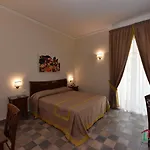 Dimora Conte Di Ruvo B&B 나폴리