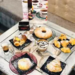 B&B Dimora Conte Di Ruvo 나폴리