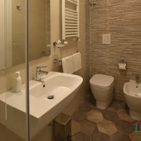 Bed & Breakfast Dimora Conte Di Ruvo Neapol